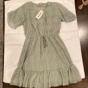 NWT Ecowish Spring Dress